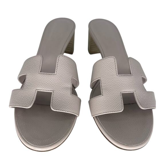 Hermès Oasis H Logo Slides in Light Pink - Picture 6 of 16